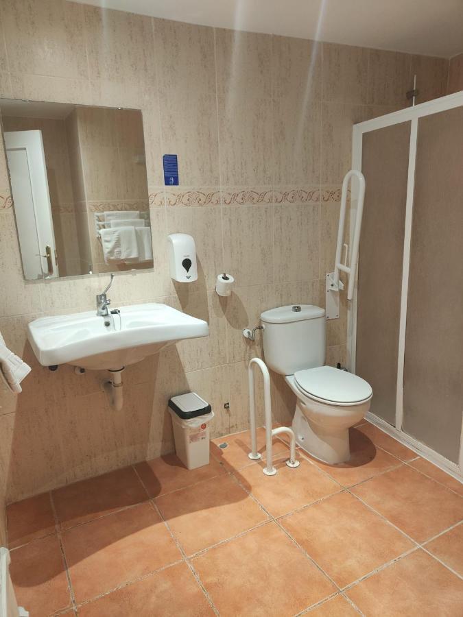 Hotel Acebo Plaza Mayor Хака Экстерьер фото